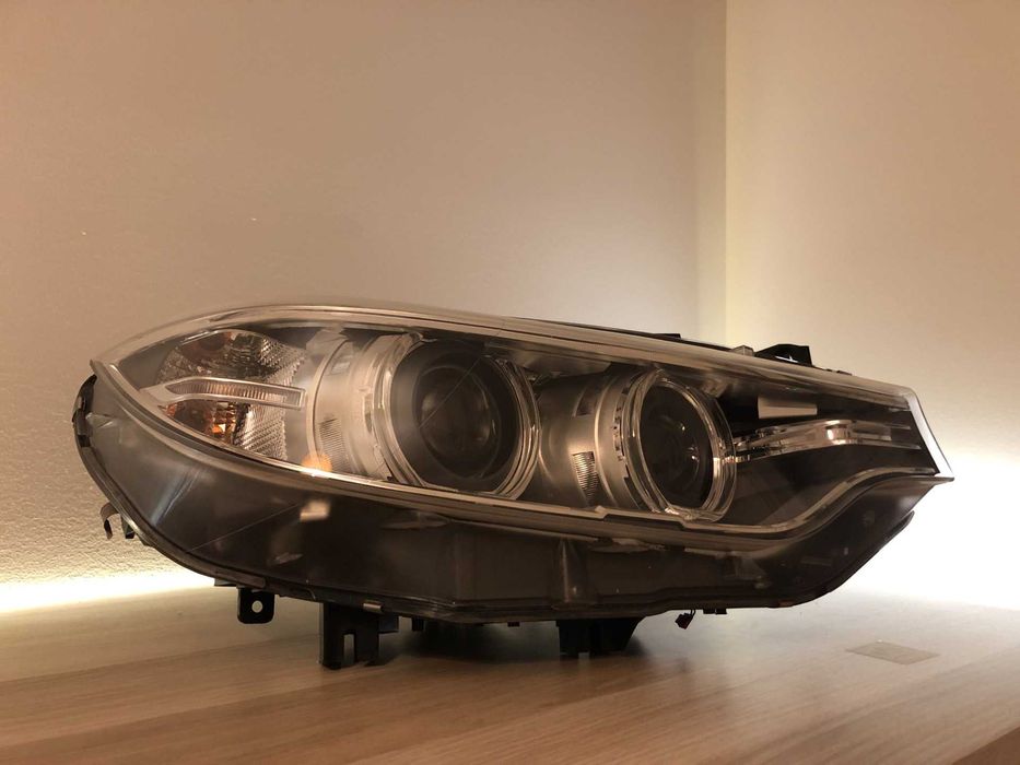 Farol BMW Série 4 F32 /F33 /F36 - Xenon Direito