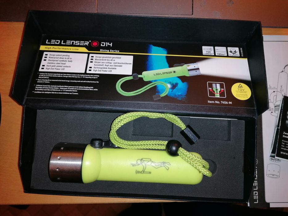 Latarka nurkowa led lenser