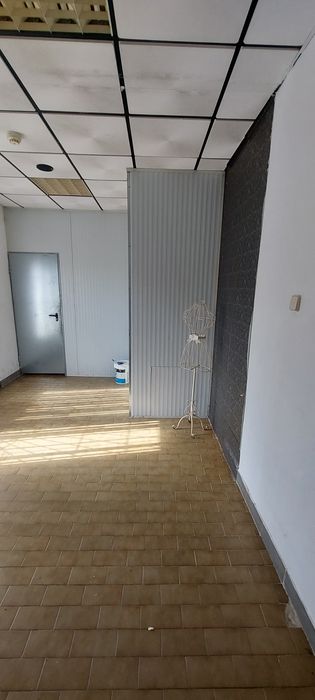Espaço para arrumos ou escritorios