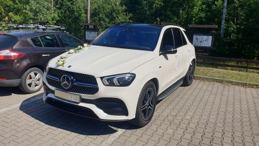 A auto do Slubu Mercedes GLE