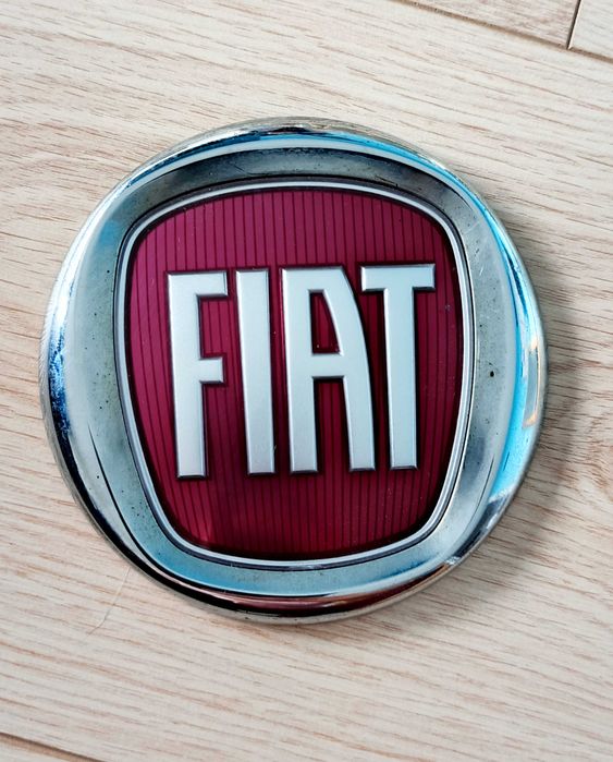 Znaczek oryginalny logo Fiata fiat