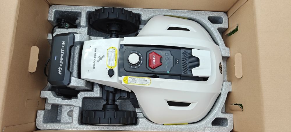 NOWY Robot koszący MAMMOTION YUKA 3000  GWARANCJA 3 LATA  Okazja sierpień