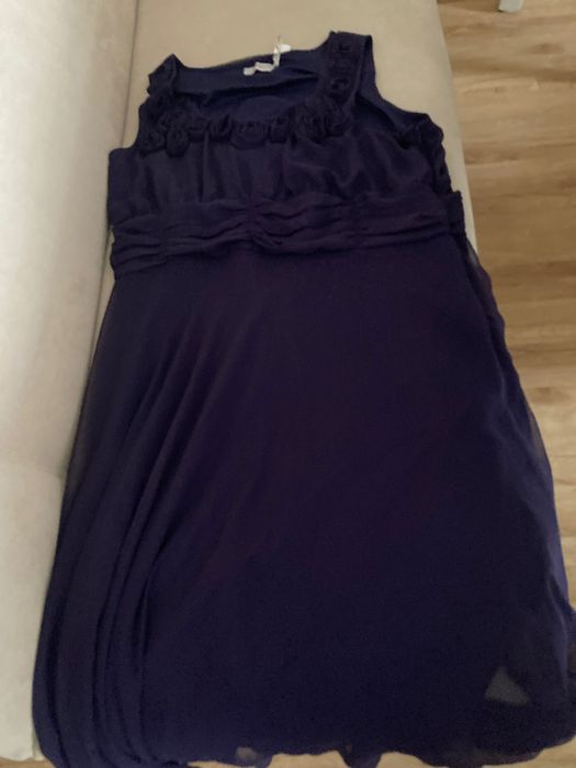 Piękna , fioletowa sukienka