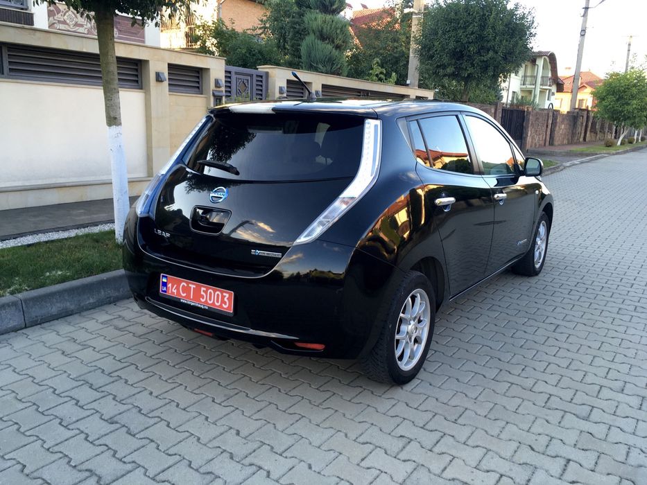 Nissan Leaf, ніссан ліф,нісанчик,електрокар,електроавтомобіль,електро