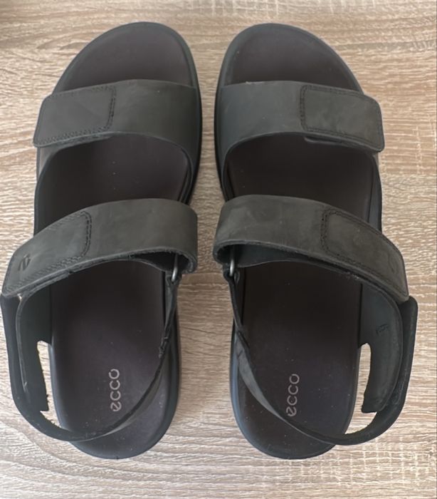Ecco Flowt M 3- Strap rozm 42