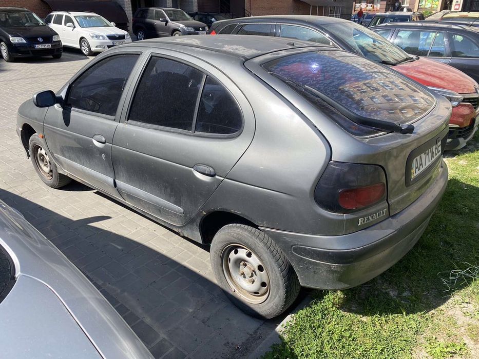 Рено Меган Renault Megane