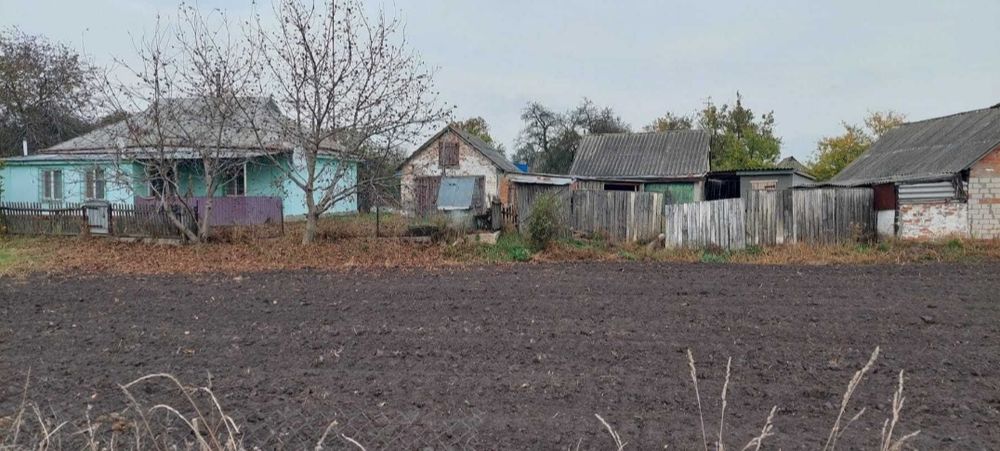 Продам будинок в селі Сухинівка Полтавської обл