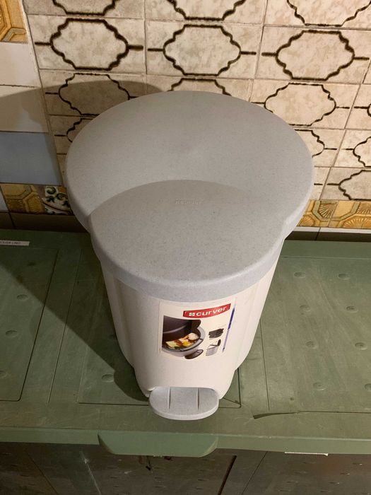 Balde de cozinha para reciclagem