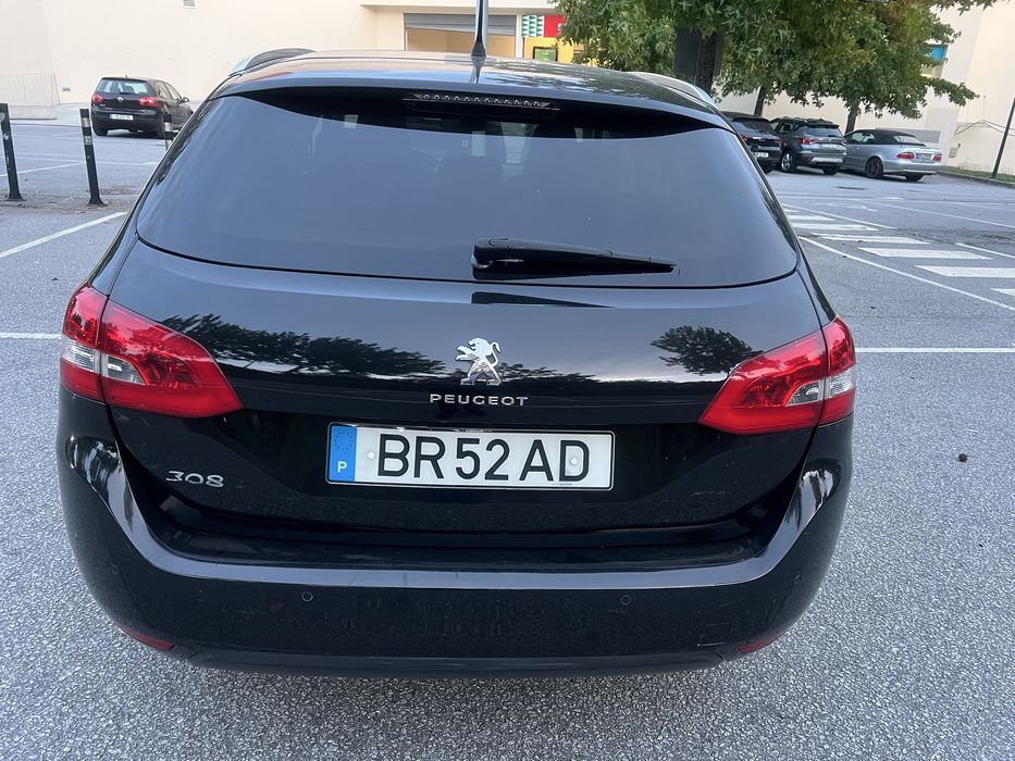 Peugeot 308 hdi 1.5 cv  poucos kilometros foto 2
