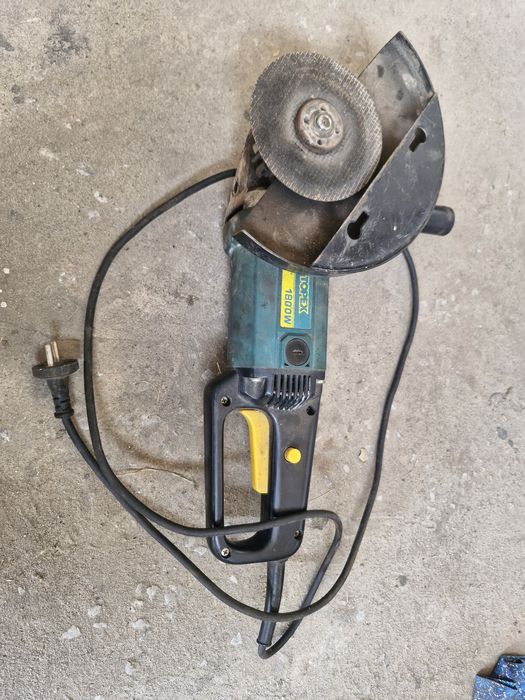 Szlifierka kątowa diax 1800W