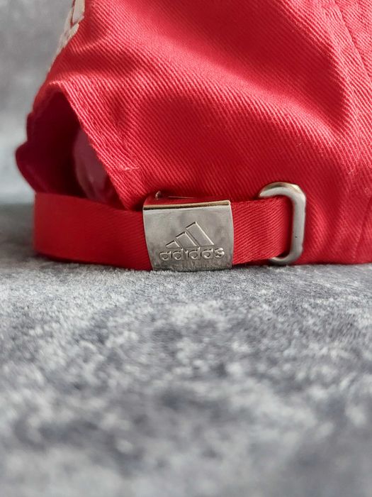 Czapka z daszkiem Adidas, FC Bayern, nowa