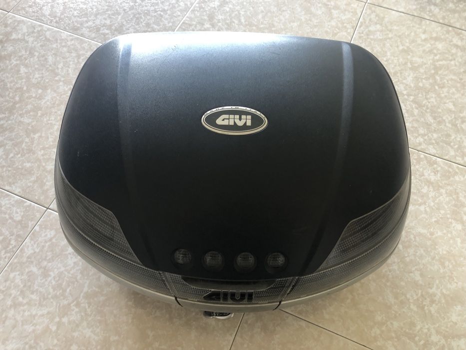Top case mala Givi V46 (46 litros)