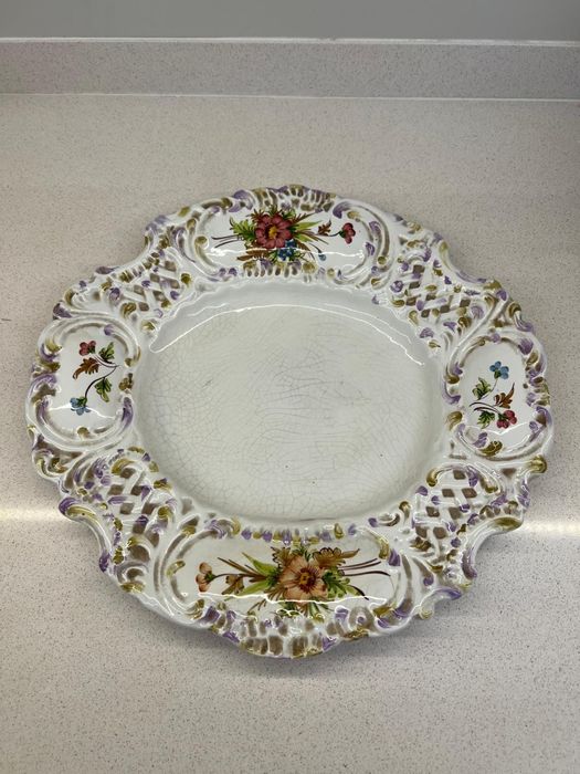 Jarro e bacia em porcelana