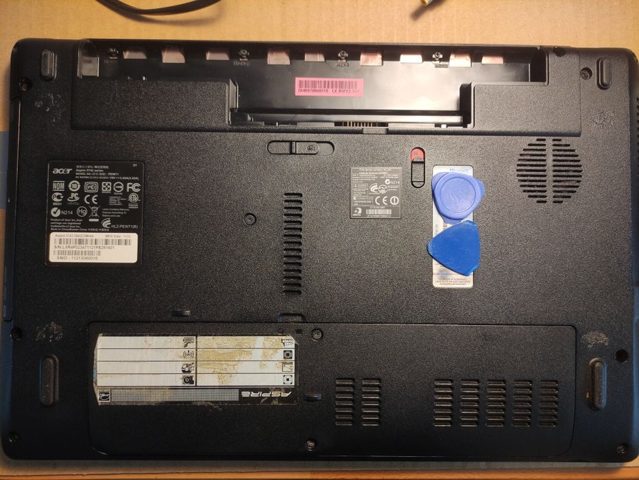 Acer Aspire 5742 (touchpad e algumas teclas não funcionam)64551481577987123