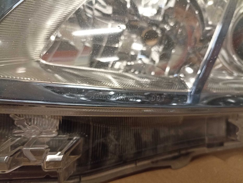 фара приус 30 prius USA америка оригинал