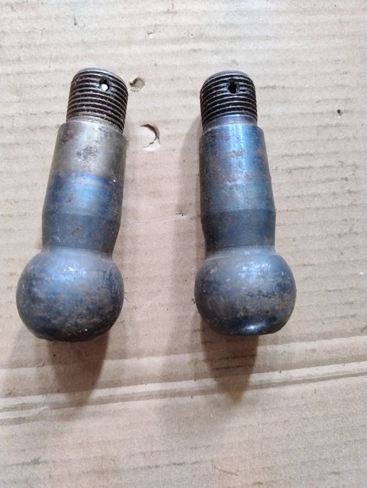 Палец рулевой лаз, лиаз