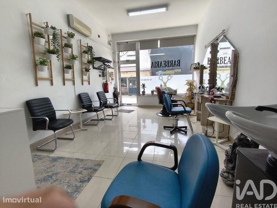 Loja / Estabelecimento Comercial em Avelar de 35,00 m2
