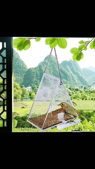 Годівничка для птахів на вікно, кормушка на окно на присосках.
