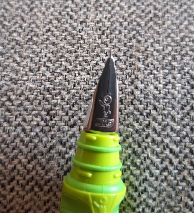 Caneta tinta permanente BIC