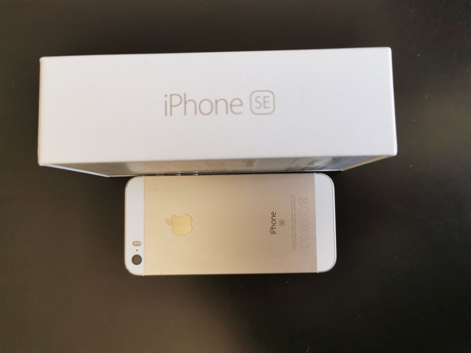 Iphone SE 16 Gb dourado