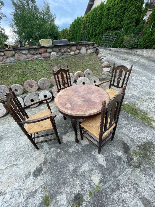 Stary zestaw jadalny 4 krzesła + stół starocie