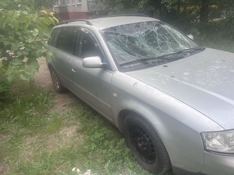 AUDI  A6 C5 находу