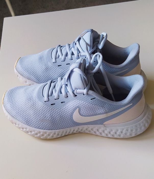 Nike Buty - Revolution 5