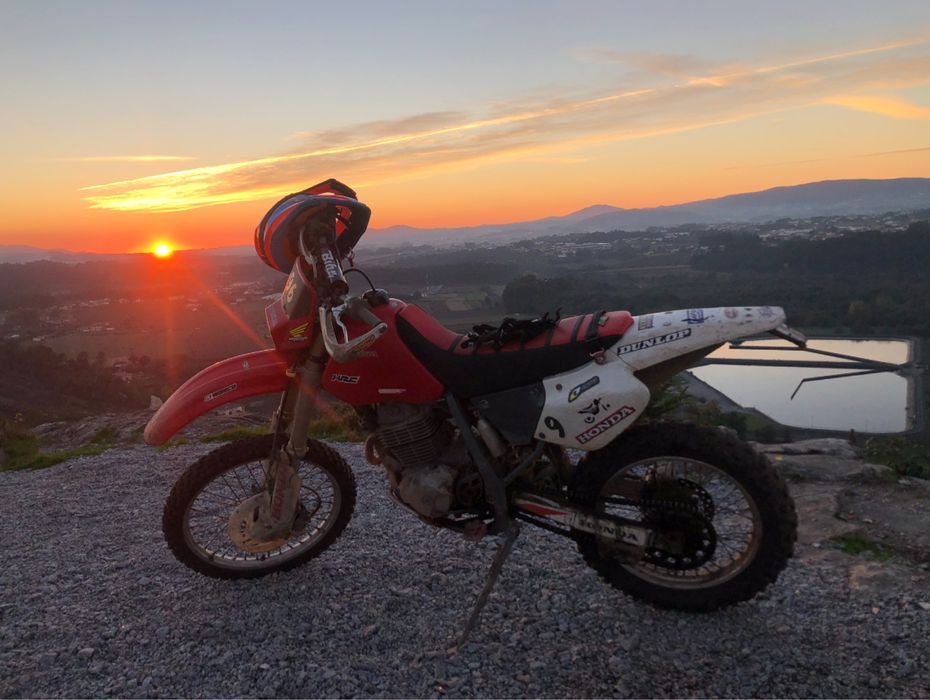 XR400 em bom estado