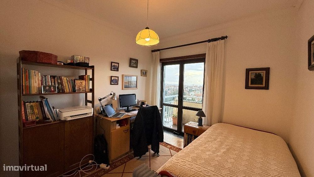 Apartamento T3+Sotão+G,Solum, Coimbra