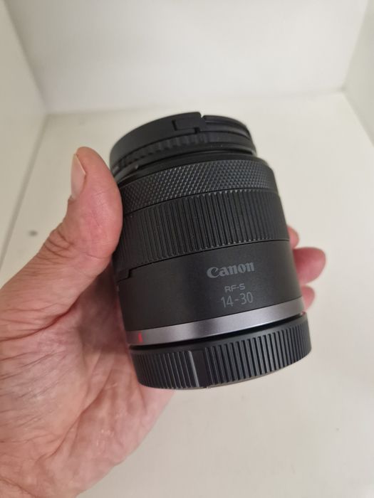 Canon RF-S 14-30mm f/4-6.3 IS STM PZ
