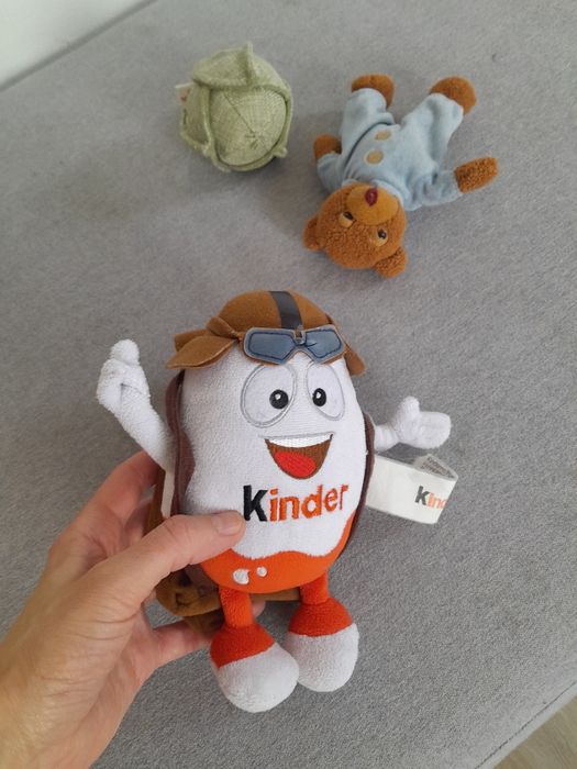 Miś uszatek kinder lotnik rosewood  pluszaki zabawki