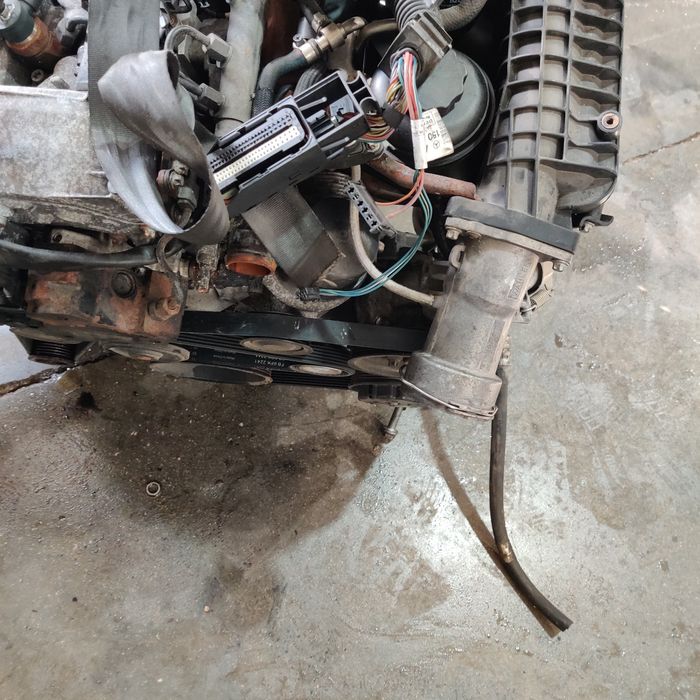 Motor Mercedes e220 para peças