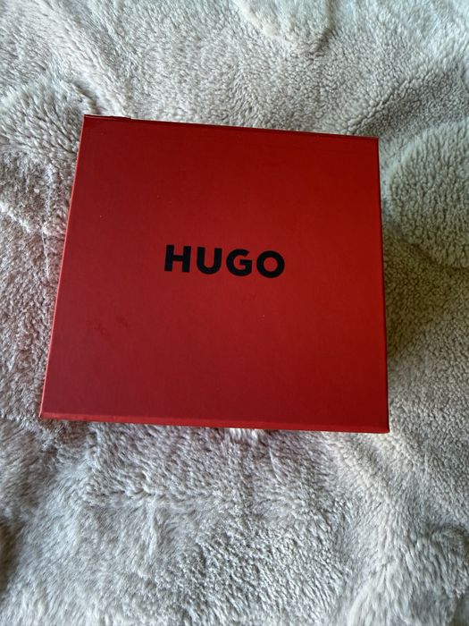 Relogio HUGO novo