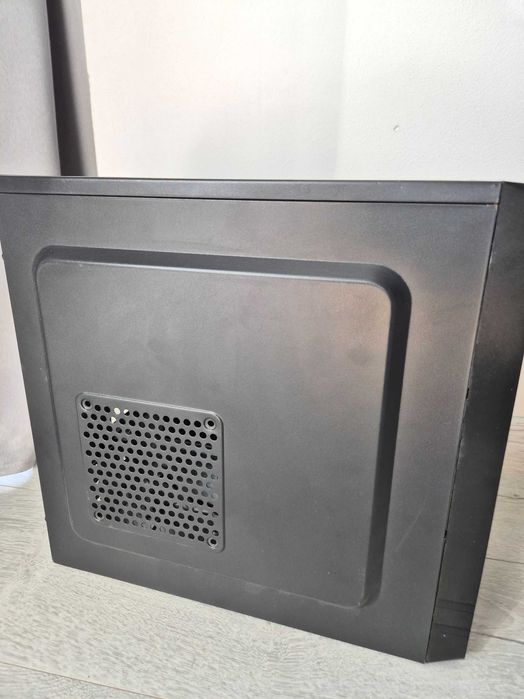 компактний mATX корпус Crown СМС-4200
