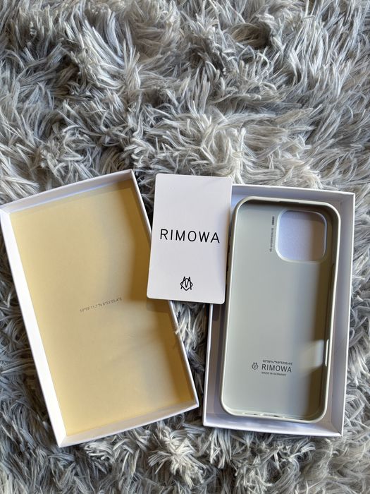 Capa Rimowa iphone 16 Pro Max