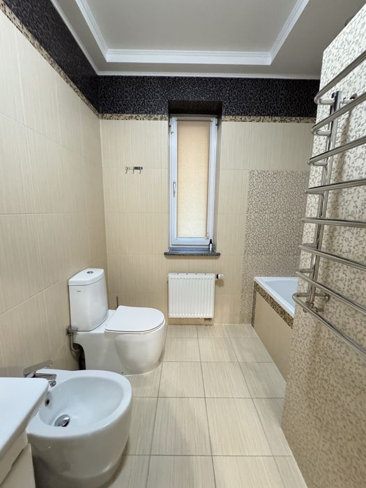 Продам будинок На Щасливому!