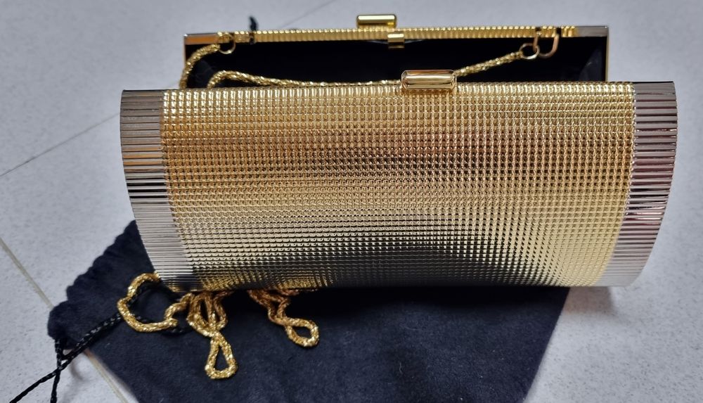 Mala Cerimónia Cluch ou Tiracolo. Nova a estrear