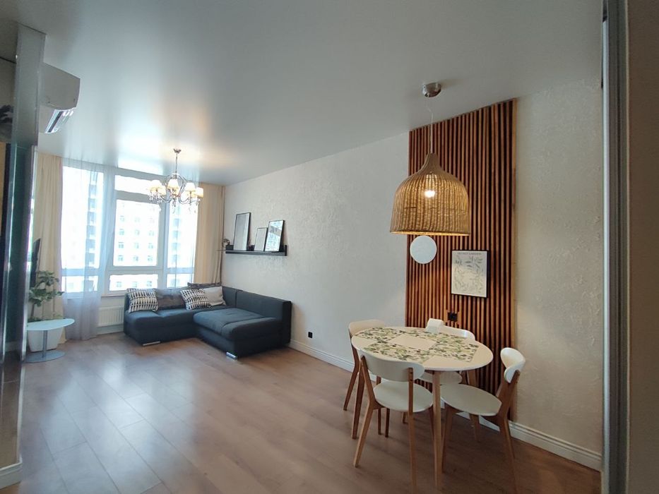 Срочно сдам квартиру в 26,36 Жемчужине, ул.Генуэзская