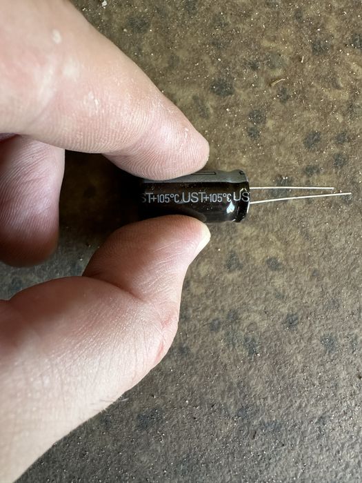 Sumsung , конденсатори