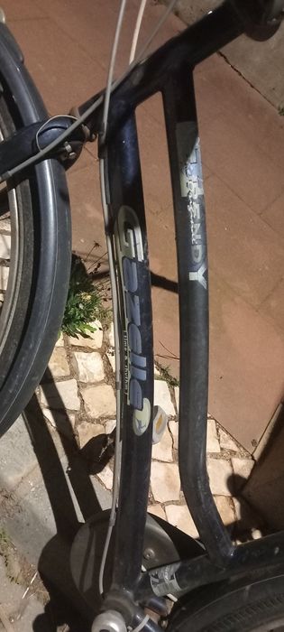 Compra uma bicicleta+duas ofereço