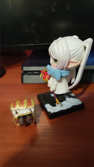 Аніме фігурка Frieren з аксесуарами