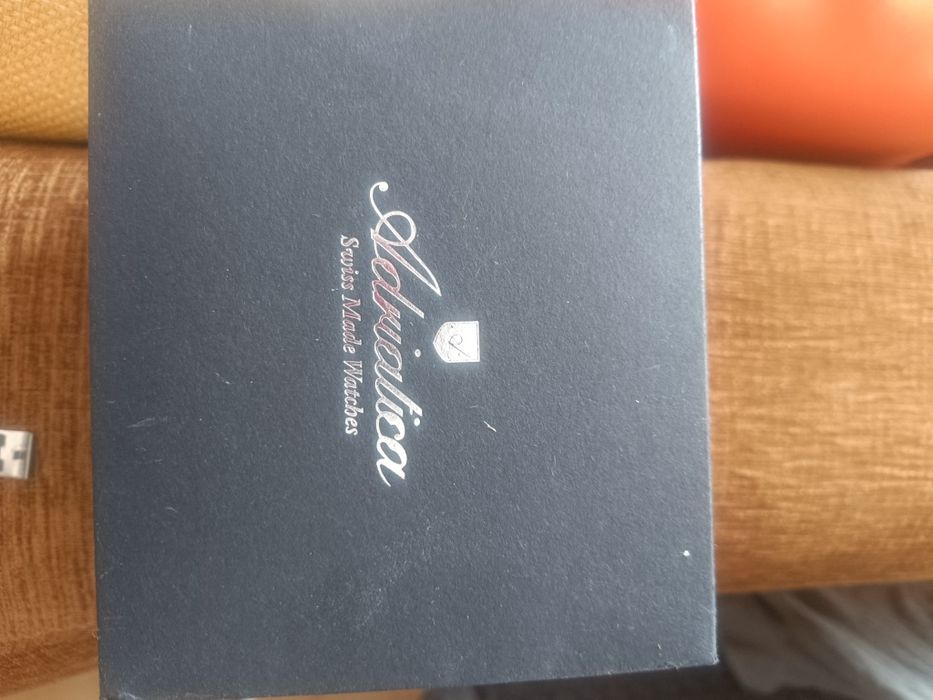 Zegarek kwarcowy damski Adriatica