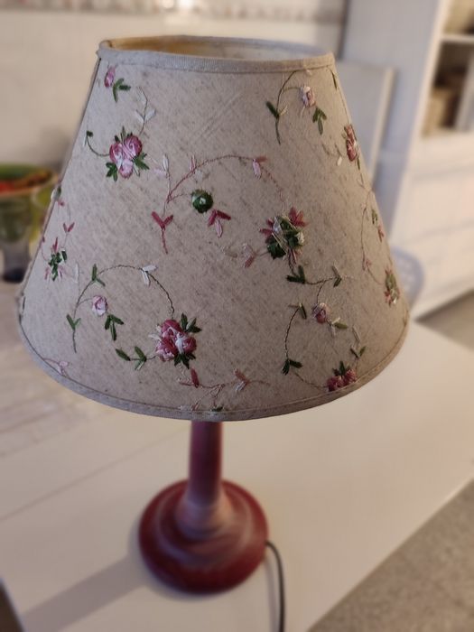 Candeeiro  em rosa velho