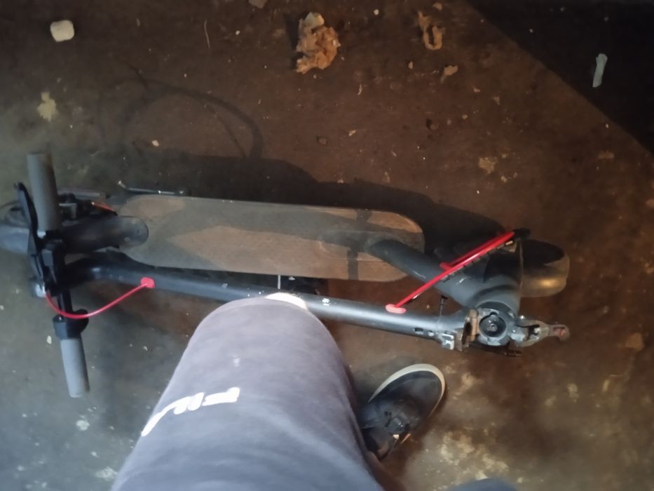 Продам електросамокат