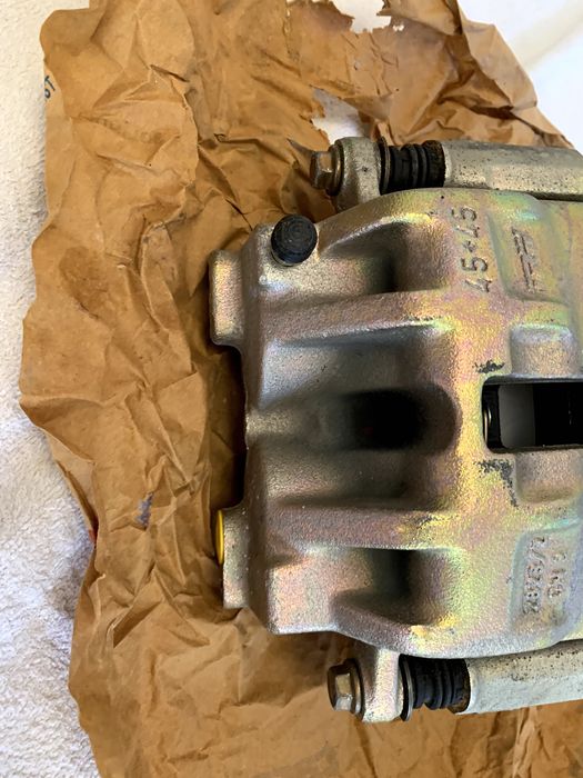 Discovery 2 98-04 Pinça de travão dianteira SEG000030 L/R Genuíno Novo