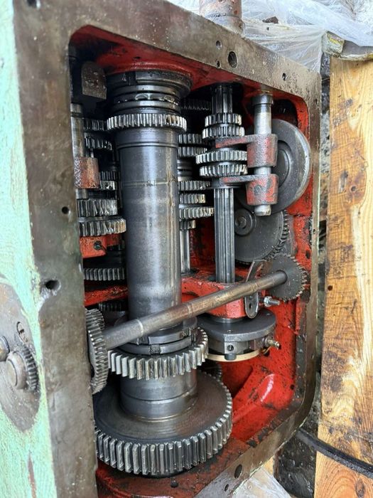 Передня,задня бабка станка 1м61