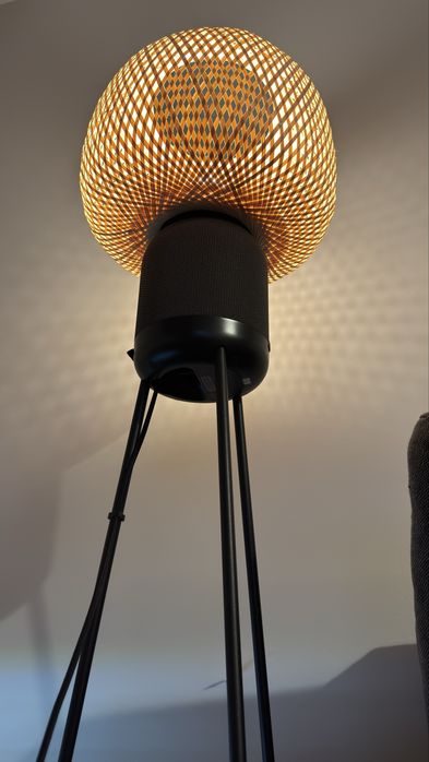 Ikea / Sonos Symfonisk lampa stojąca