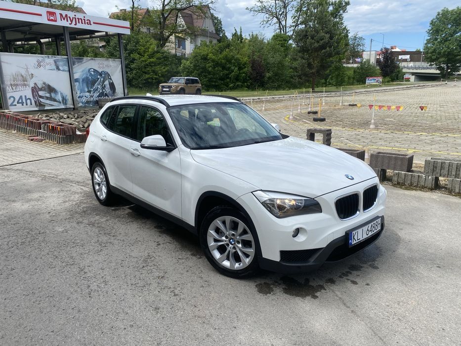 Bmw x1  E84 Sdrive16d 116 km 2013 2 komplety kół hak sciągan zadbane bezywapdkowe ksiazka serwisowa dwa kluczyki Zapraszam !
