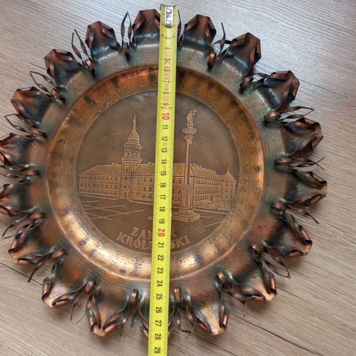 Ozdoby miedziany talerz  Zamek Królewski PRL