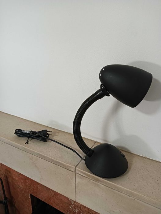 Candeeiro de secretária preto